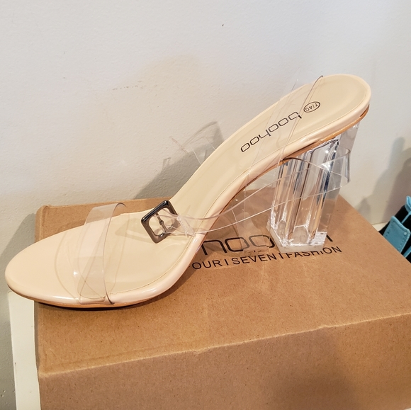 Clear block heels - Picture 2 of 6